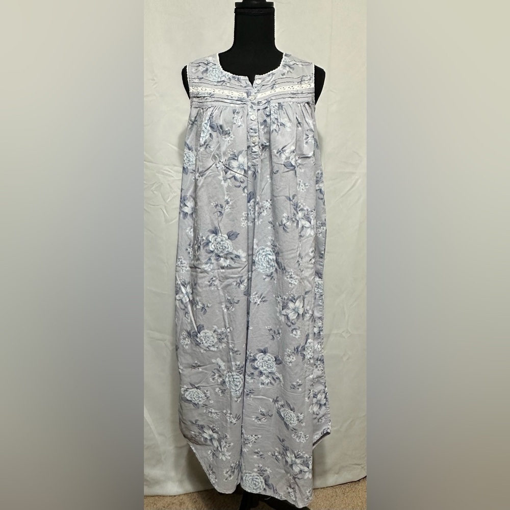 GILLIGAN O'MALLEY 1970 Blue Sleeveless Night Gown Size M